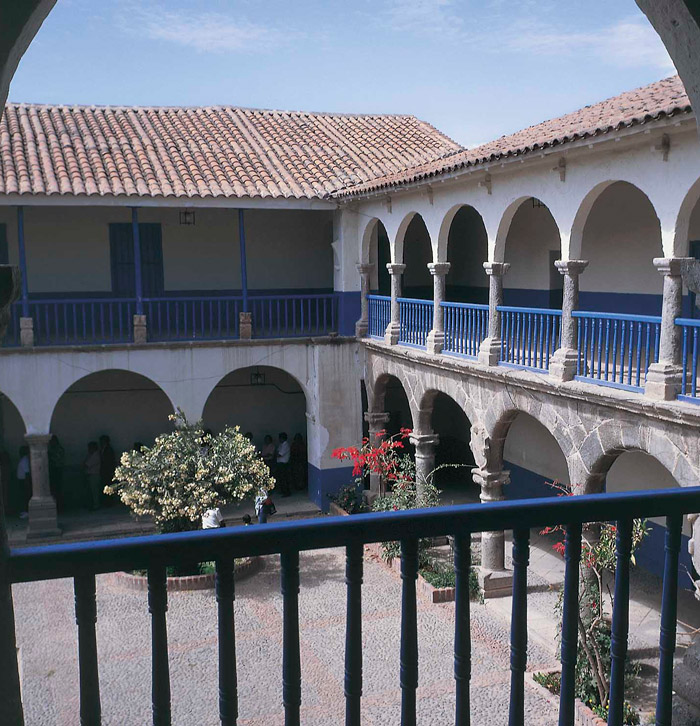 Patio principal de la Casa Olano